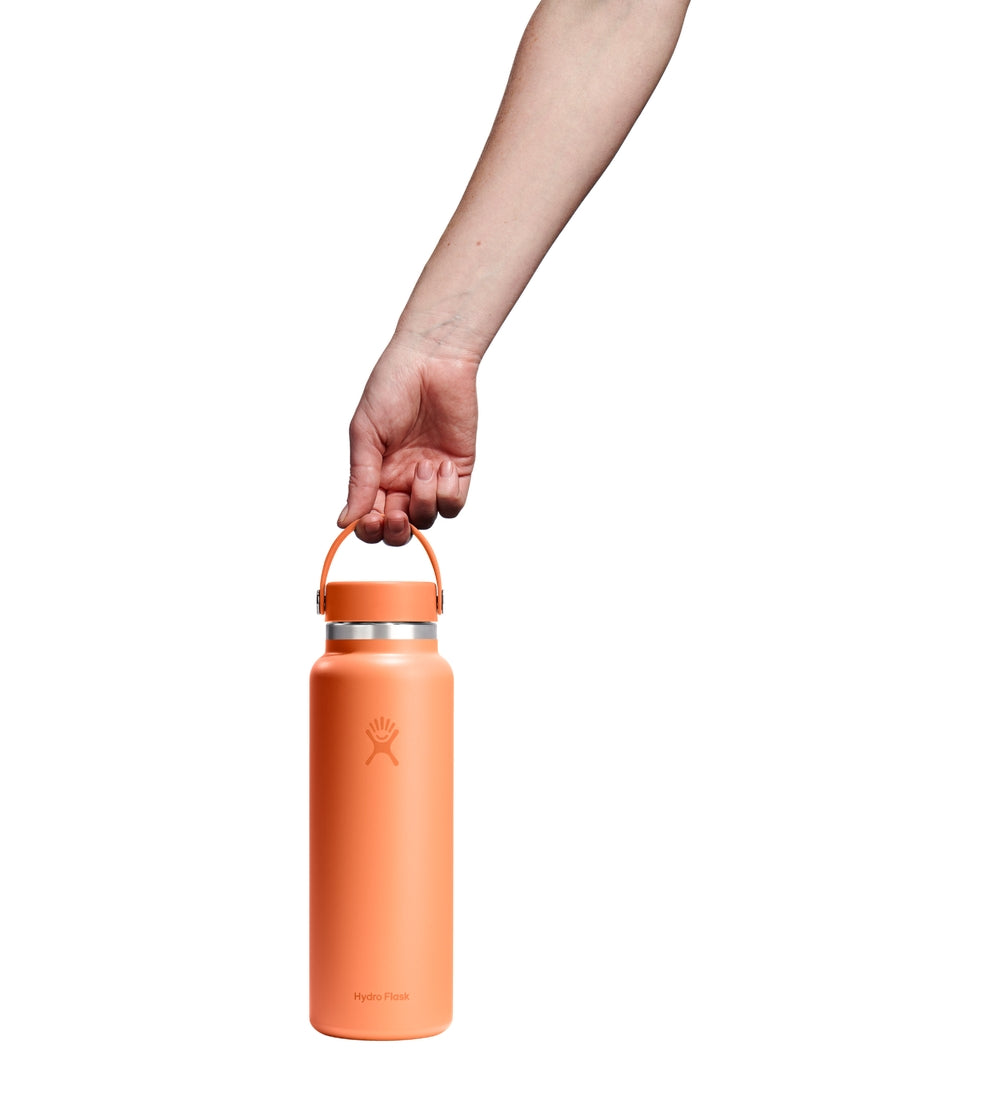 Hydro Flask HYDRO FLASK 40OZ WIDE FLEX CAP NECTAR ORANGE